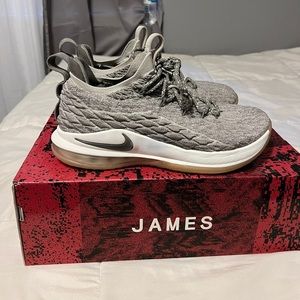 Nike Lebron 15 Low “Light Bone”